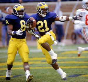 Desmond Howard is originally from Cleveland, Ohio